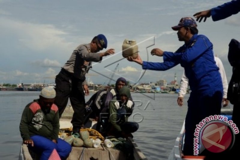 PENANGKAPAN NELAYAN BOM IKAN