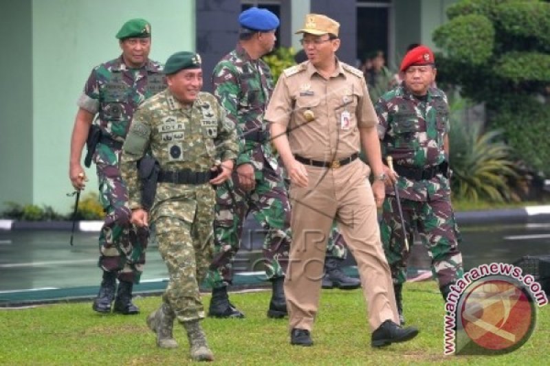 UPACARA GABUNGAN PENGAMANAN JAKARTA