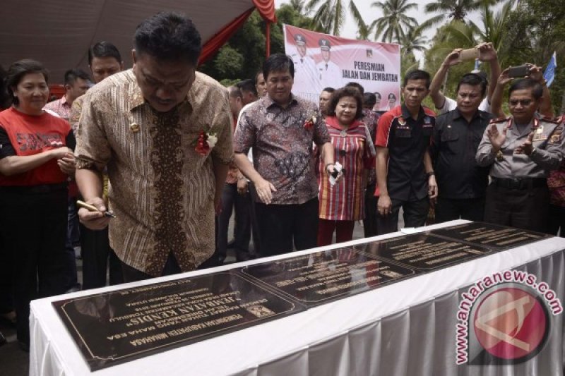 PERESMIAN JEMBATAN JALUR MANADO-KOKA-TONDANO