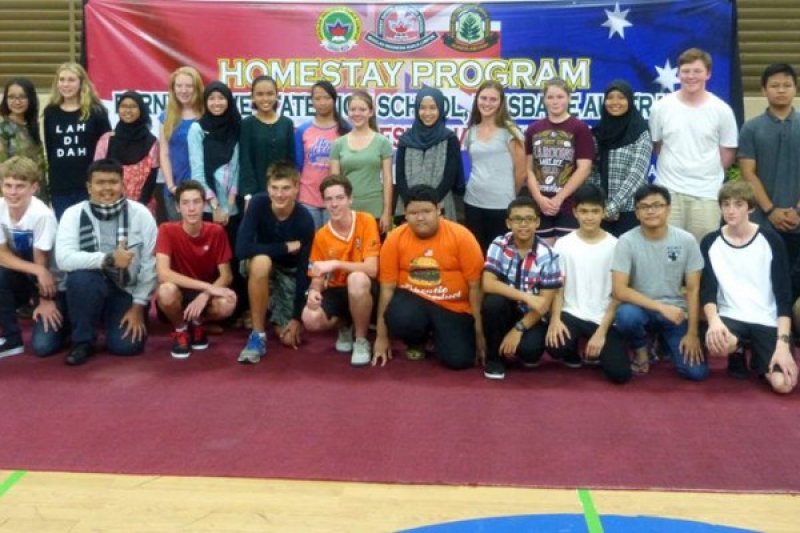 Pelajar Australia Ikuti Program Homestay Dengan Keluarga Indonesia