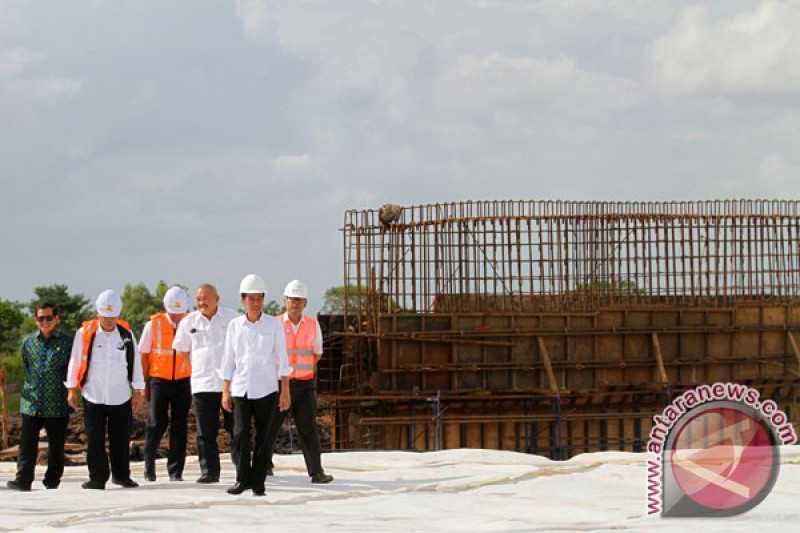 Presiden Tinjau Tol Palindra