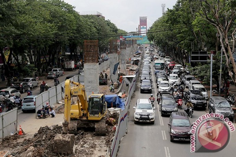 Kelanjutan pembangunan kereta ringan