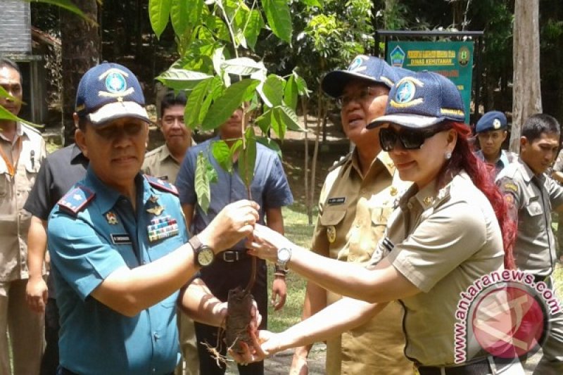 Danlantamal Kunjungi Minahasa Utara