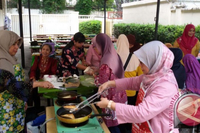 TKI Di Malaysia Ikuti Kelas Kuliner