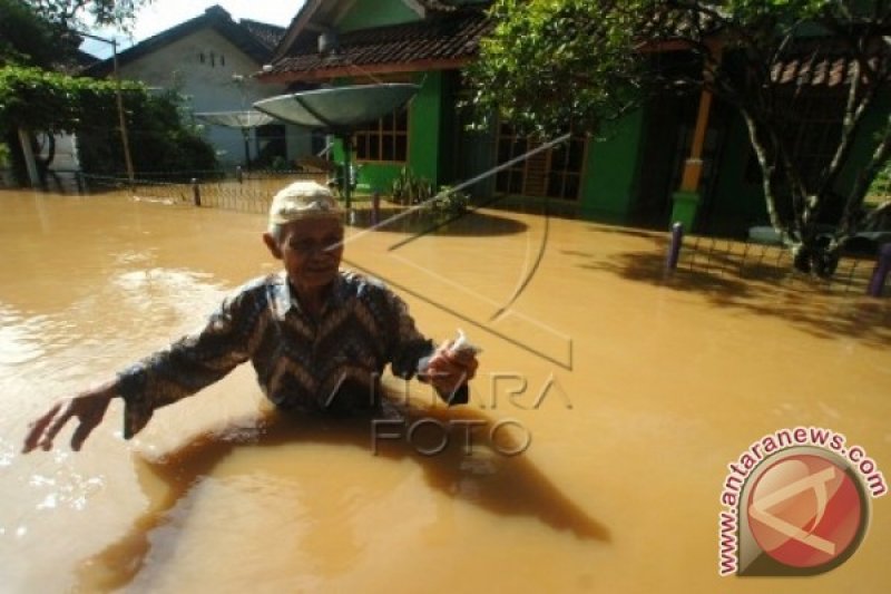 BANJIR DI TASIKMALAYA