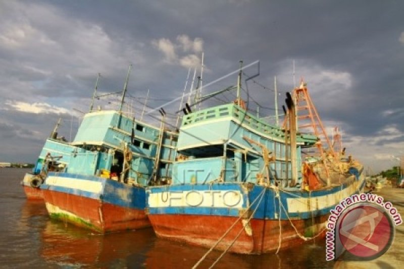 PENANGKAPAN ENAM KAPAL VIETNAM