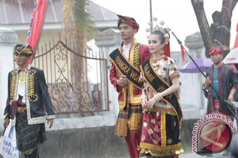 Ragam Budaya Muna Meriahkan Hut Sultra Antara News Sulawesi Tenggara