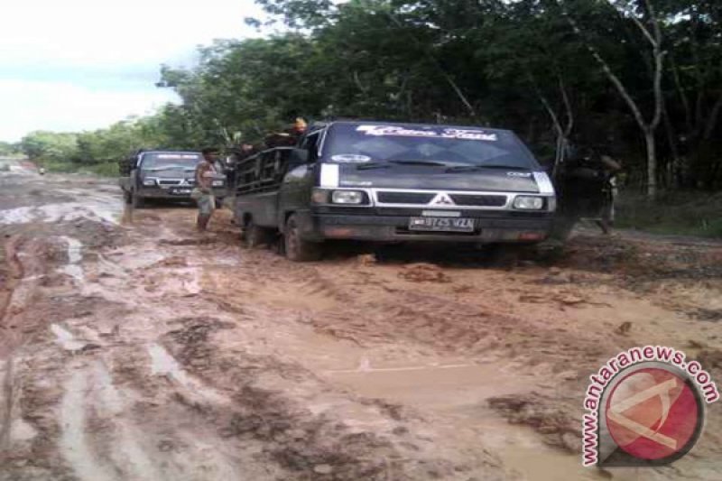 Kerusakan jalan di Mesuji makin parah