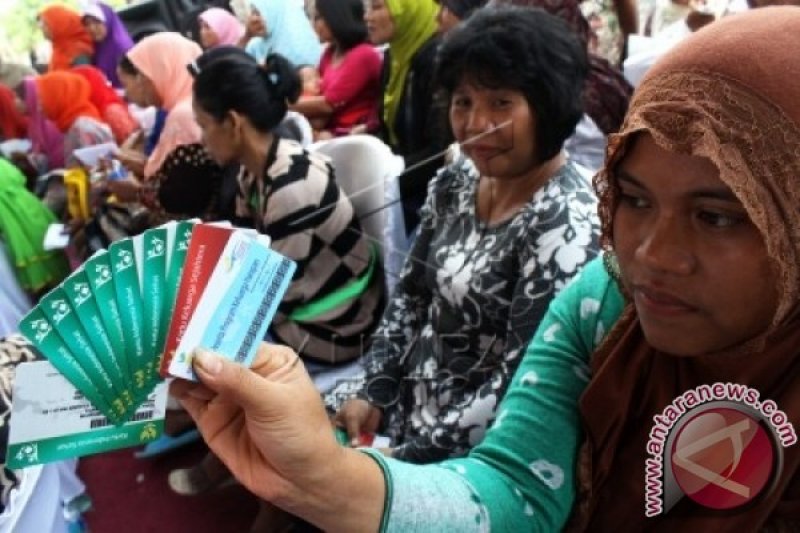 KUNJUNGAN KERJA MENKO PMK DI PADANG