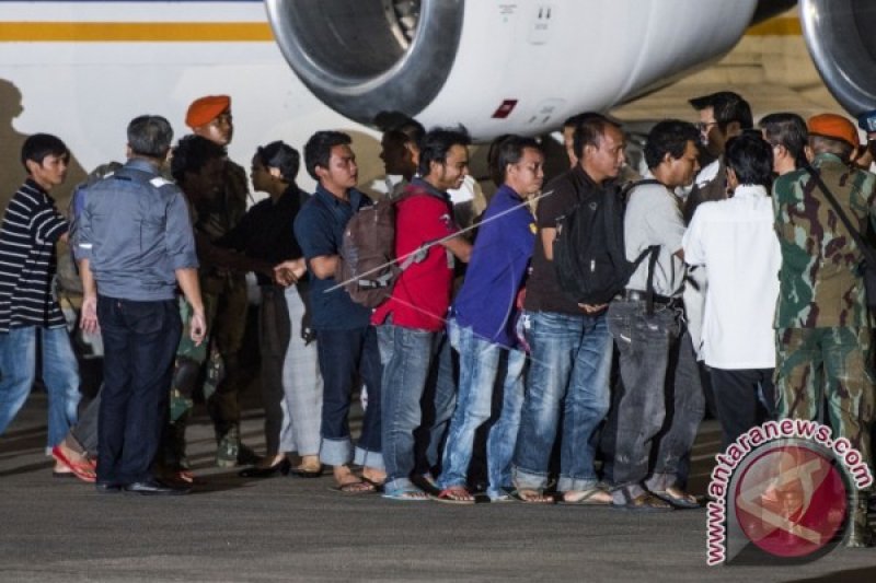 KORBAN SANDERA TIBA DI JAKARTA