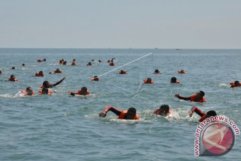 LATIHAN SAR LAUT AKPOL