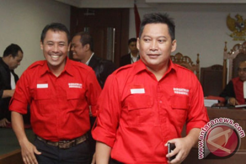 Pemred Obor Rakyat dan penulisnya banding atas vonis 8 bulan penjara ...