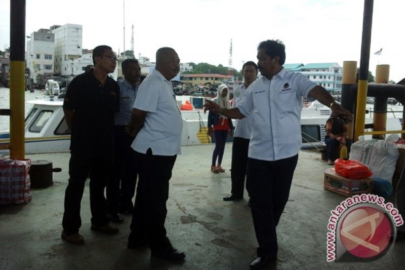 Tinjau Kesiapan Pelabuhan