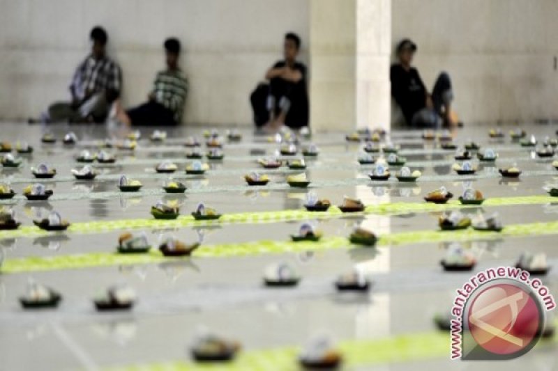 BUKA PUASA BERSAMA DI MASJID