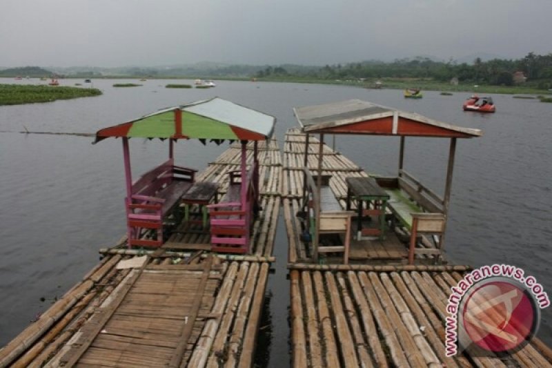 Situ Bagendit jadi tujuan wisata Garut Lautan Sepeda