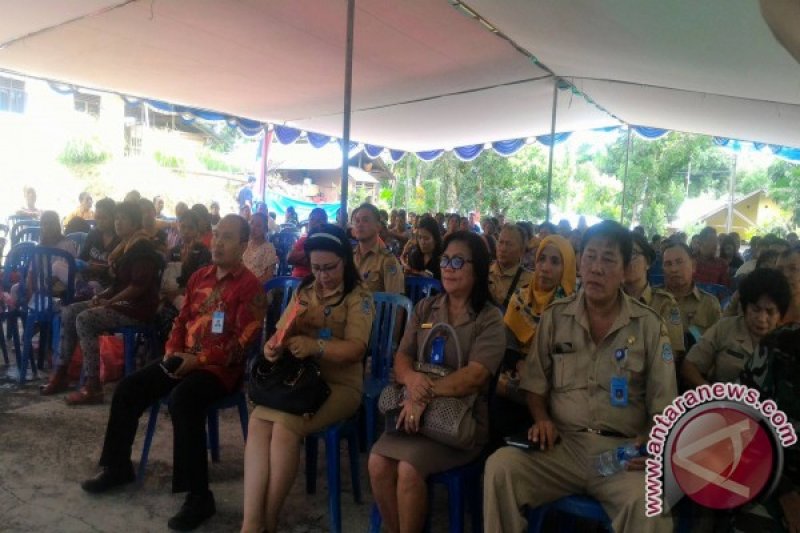 BI DAN PEMKOT MANADO CANANGKAN GERAKAN RICA RUMAH 