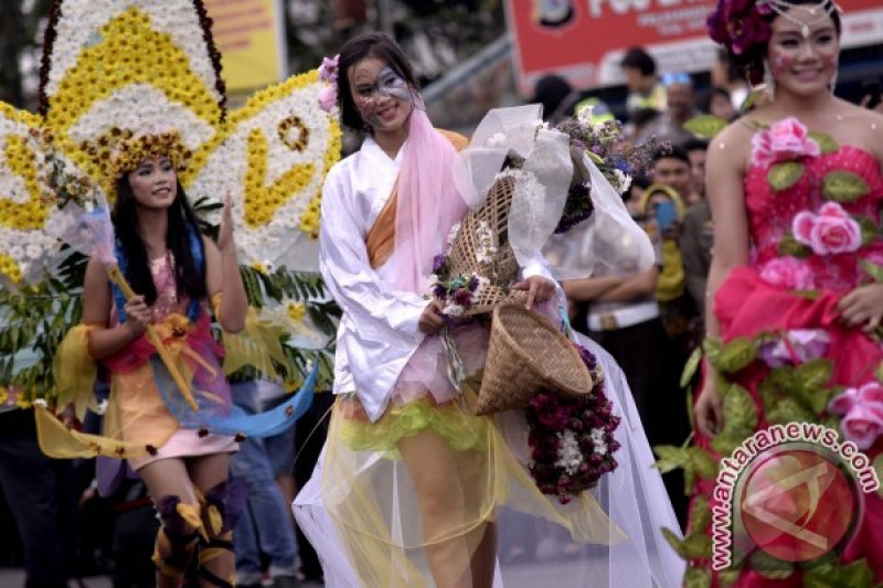 TOMOHON INTERNATIONAL FLOWER FESTIVAL 2016