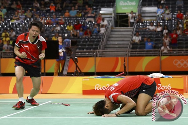 Tantowi Ahmad dan Liliyana Natsir Sumbang Emas Olimpiade