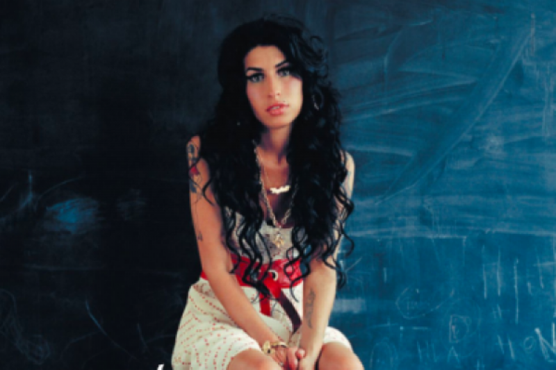 Galang Dana Lady Gaga Bawakan Lagu Amy Winehouse Antara News