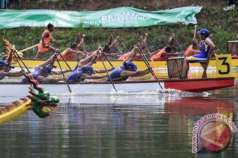 Jabar Kembali Sbet Dua Emas Perahu Naga