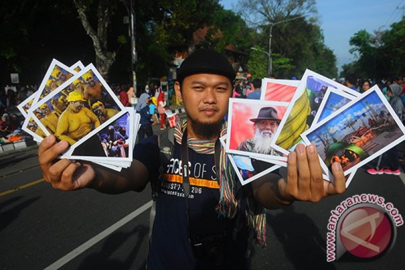 Korban Banjir Garut Perlu Alat Masak 