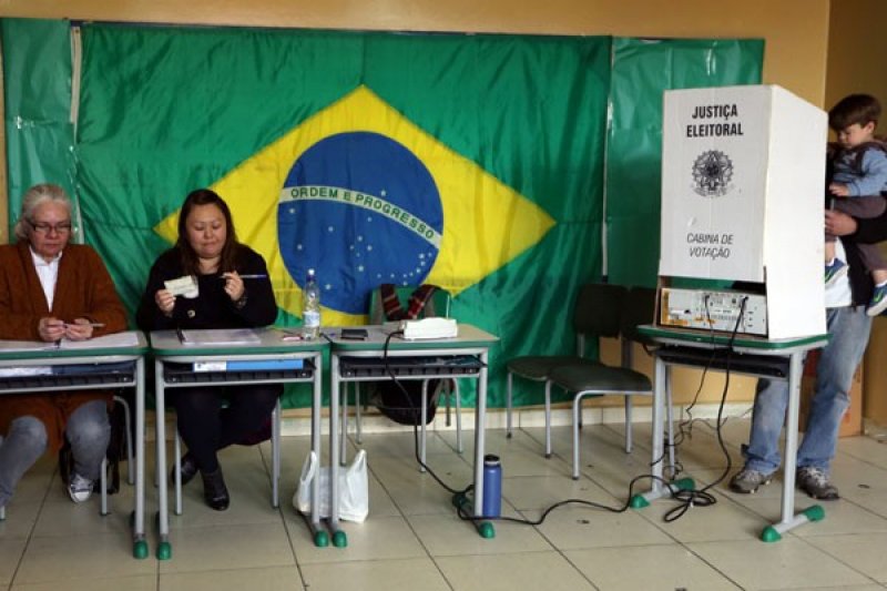 Brazil gelar pemungutan suara pilkada di tengah lonjakan kasus COVID dan kekerasan