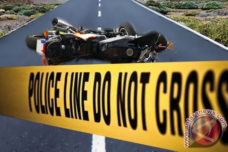 Pengendara motor di Cirebon tewas tertabrak truk 