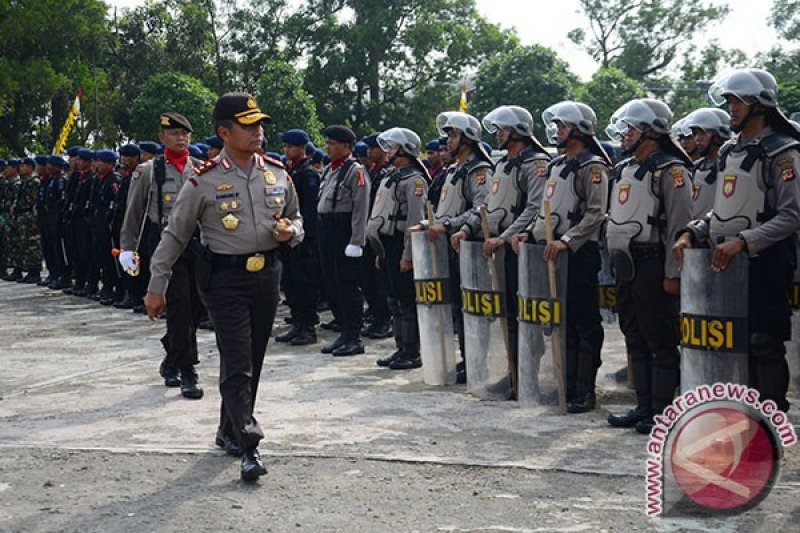 Polda Jabar Ungkap Kasus Pembajakan Truk Kontainer