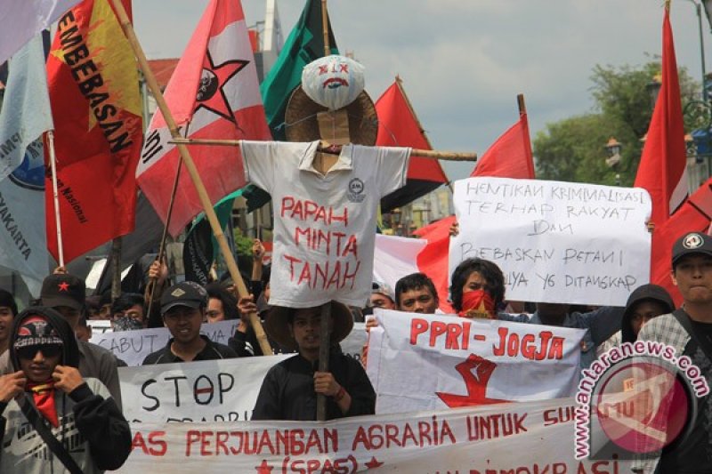 Aksi Solidaritas untuk Petani Majalengka