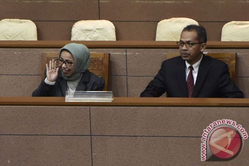 DPR Tetapkan Dua Deputi Gubernur BI