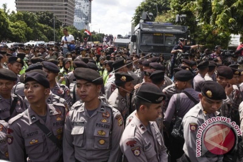 PENGAMANAN SIDANG AHOK