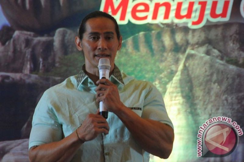 Usia 48 tahun Ade Rai tetap bugar - ANTARA News
