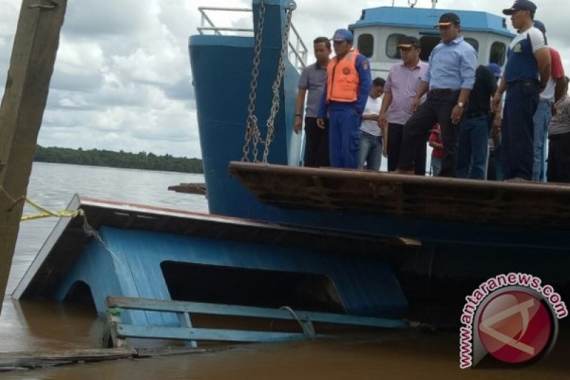 Pengelola Feri Tak Beri Karcis Dan Tak Perhatikan Keselamatan Kenapa Antara News Kalimantan Tengah Berita Terkini Kalimantan Tengah