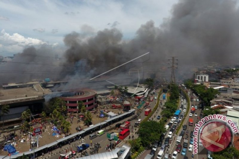 KEBAKARAN PASAR SENEN