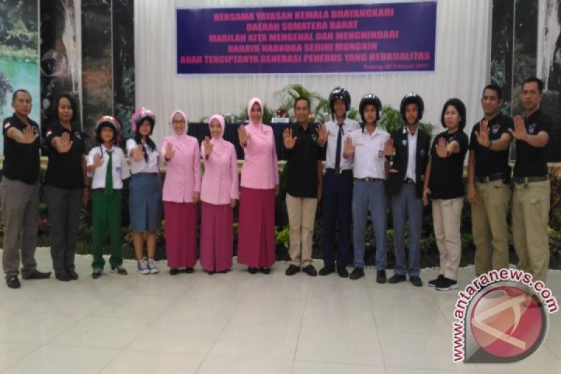 Yayasan Kemala Bhayangkari Sosialisasi Bahaya Penyalahgunaan Narkoba