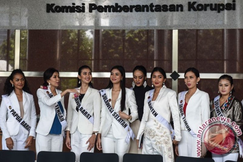 Finalis Putri Indonesia Kunjungi KPK