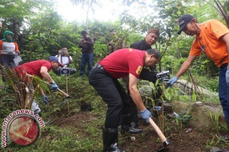 Perkembangan Sungai Citarum dikagumi dua aktivis Prancis