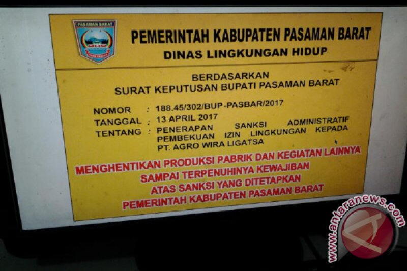 Ajip Resmi Nikahi Nani Wijaya di Cirebon