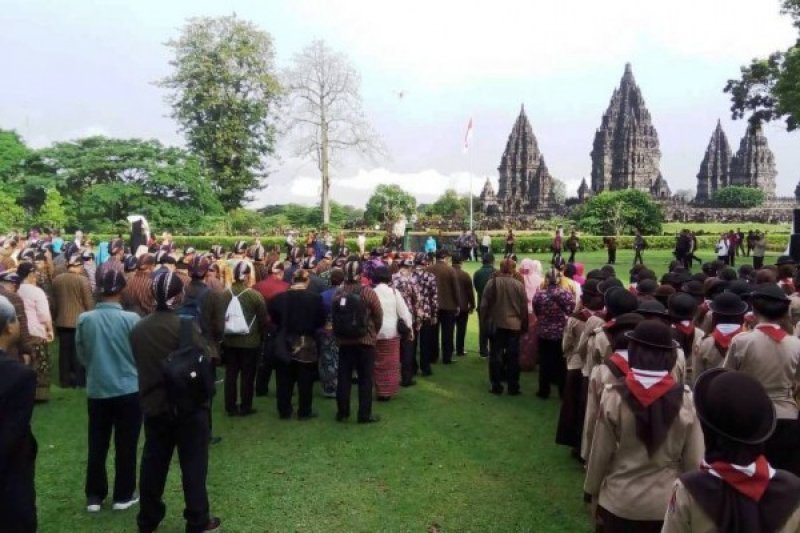 Sinergi 28 BUMN Salurkan Bantuan di Yogyakarta