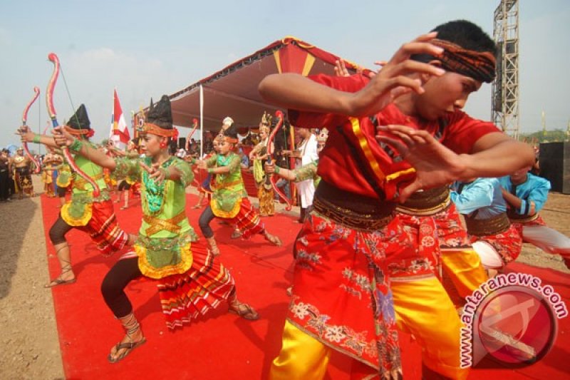 Kirab Budaya HUT Mojokerto