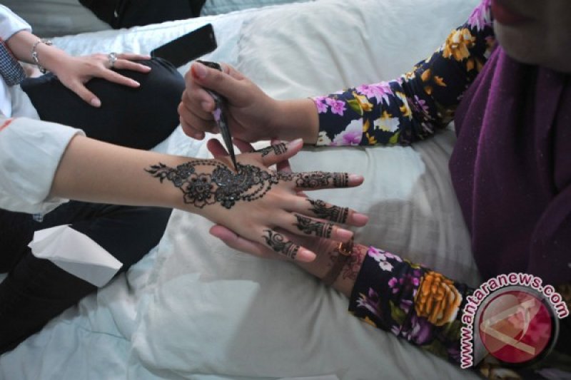 Jasa Lukisan Henna
