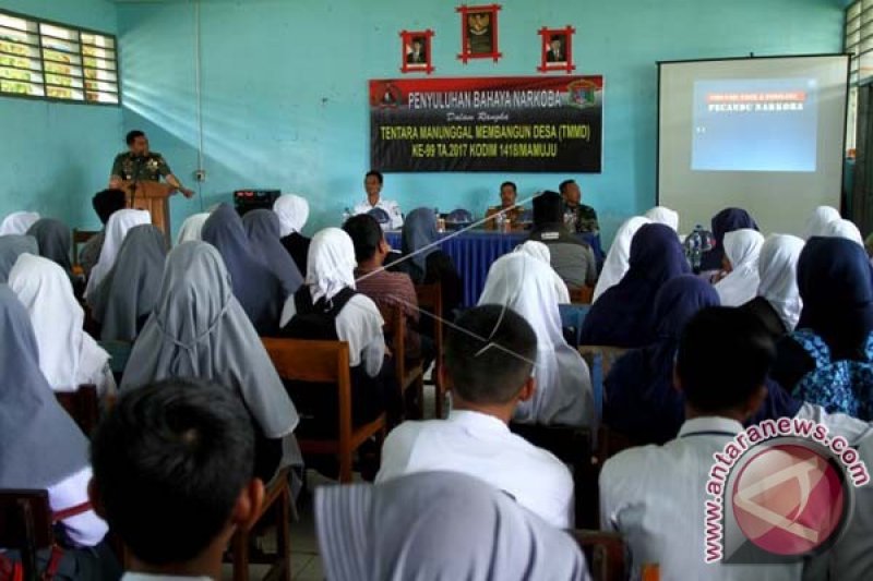 SOSIALISASI BAHAYA NARKOBA