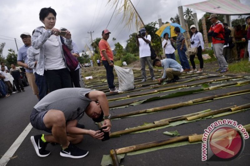 REKOR MURI NASI JAHA