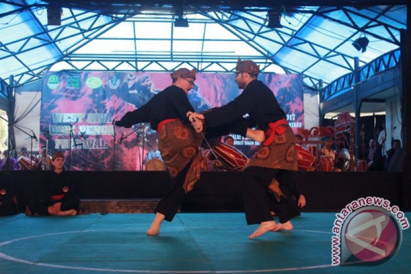 Amerika-Jepang Ikuti West Java Usik Penca Festival