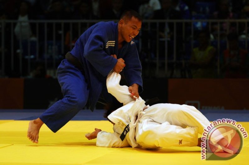 Pejudo Korsel juga sabet emas di kelas 66 kg putra