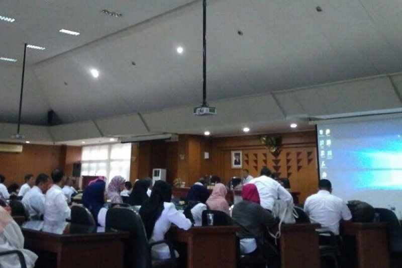 Wakasek Bidang Kehumasan Sekolah Menengah di Jabar Mendapat Pelatihan Kehumasan