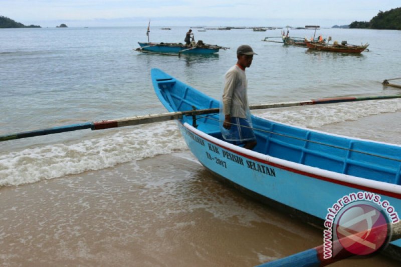 MELAYAN MEMPERSINGKAT WAKTU UNTUK MELAUT