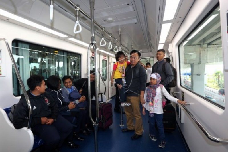 Skytrain Bandara Soekarno-Hatta Beroperasi