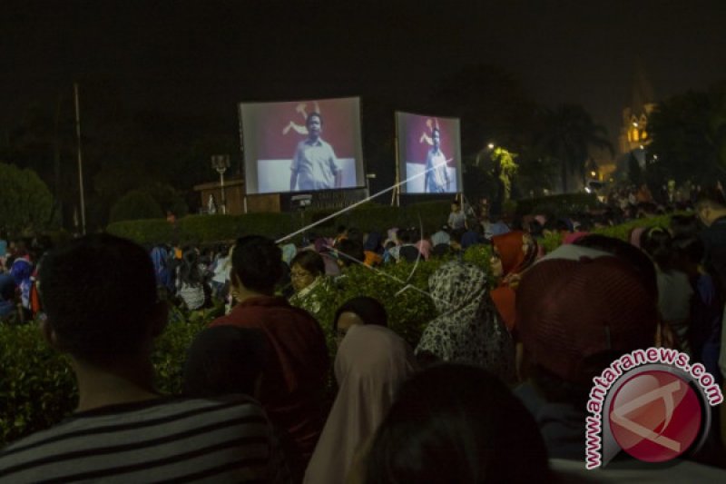 Film G30s Pki Sarana Pembelajaran Sejarah Antara Sumbar