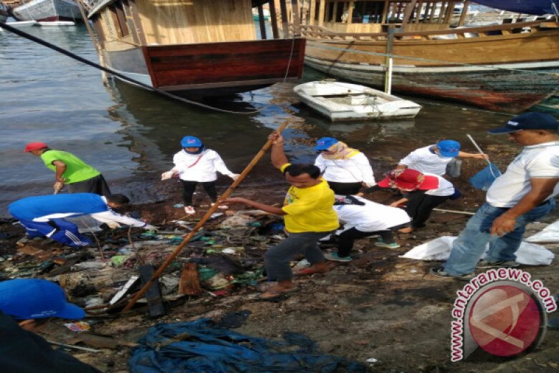 KKP Dorong Masyarakat Cinta Laut